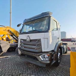 1 unit Used HOWO NX 4*2 tractor truck arrive the port, ready ship to Guinea